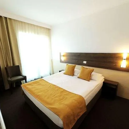Hotel Zenith