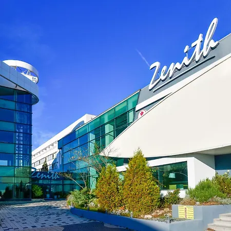 Hotel Zenith Mamaja