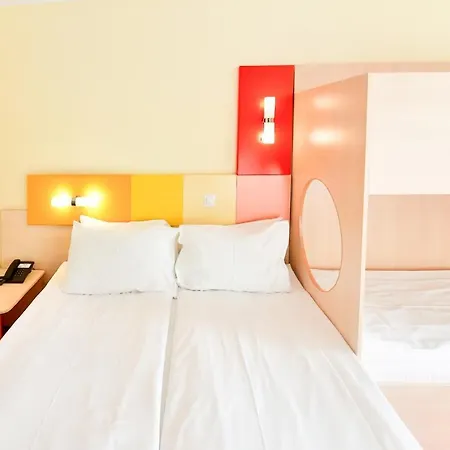 Hotel Zenith