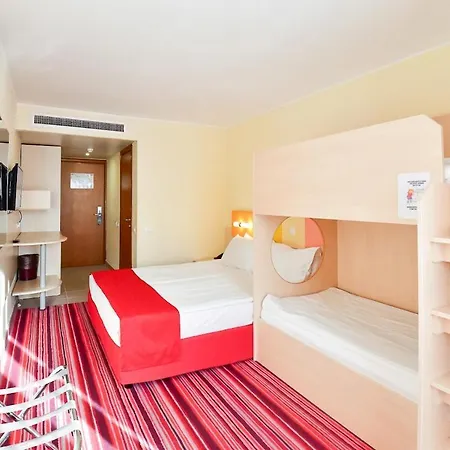 Zenith Hotel 4*