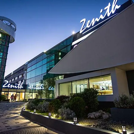 Zenith Hotel