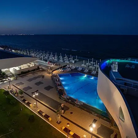 Zenith Mamaia